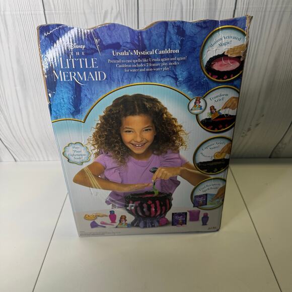 Disney’s The Little Mermaid Ursula's Mystical Cauldron New With Tag - Picture 6 of 6